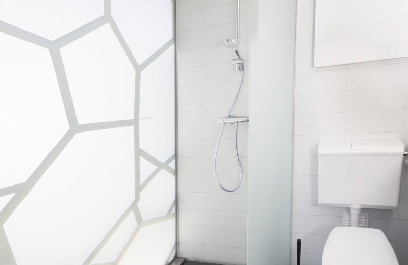 Luxus- Stellplatz mit Privatsanitär